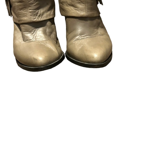 B. MAKOWSKY Taupe Genuine Leather Wedge Heel Comfortable Boot-Size 10M - Picture 5 of 14